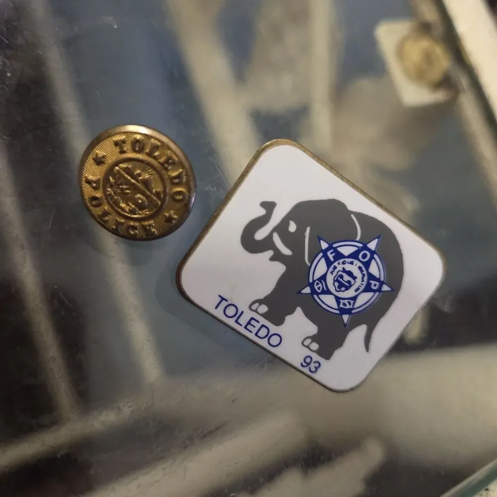 Vintage Toledo Police Brass Uniform Button & 1993 FOP Elephant Pin Union Made US